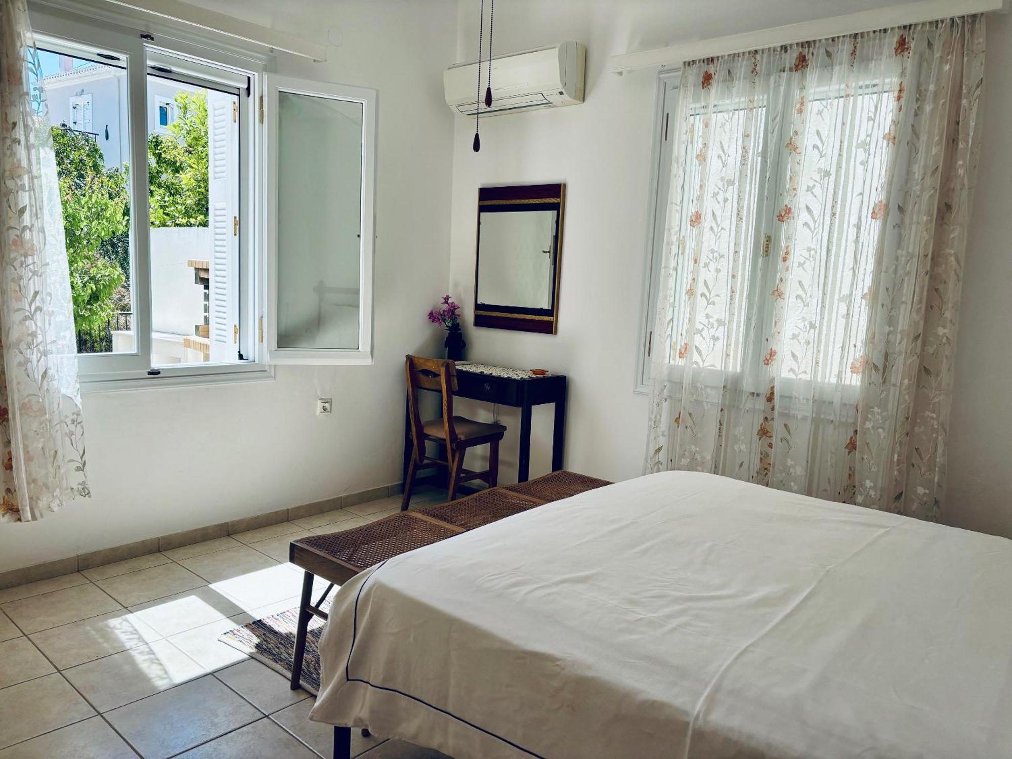 Dapia Holiday Home Spetses Town Extérieur photo
